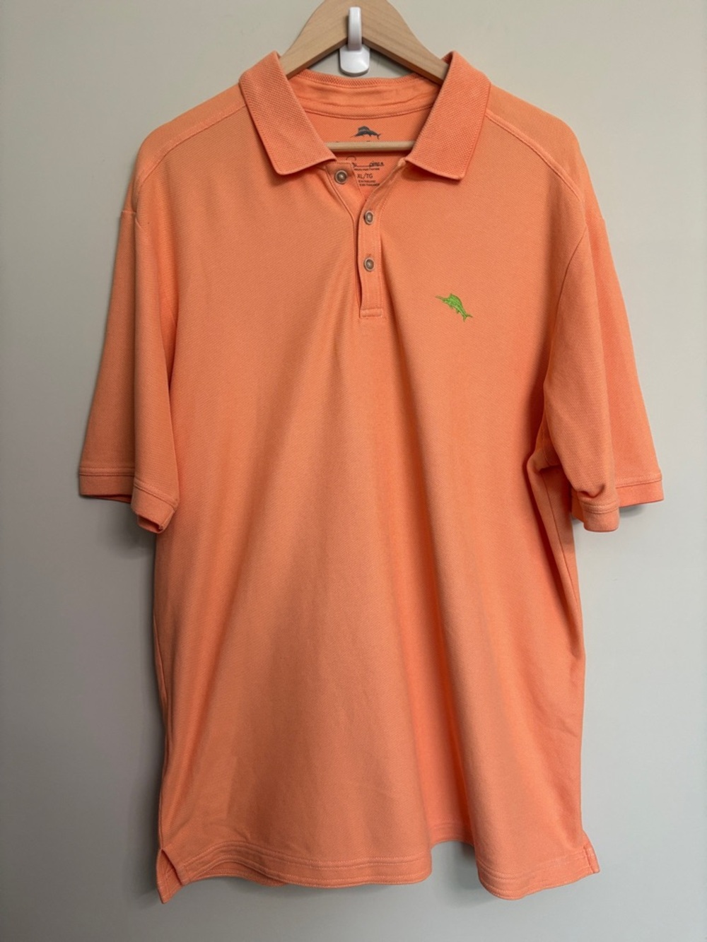 Tommy Bahama Men’s  Peach Polo with Lime Marlin XL